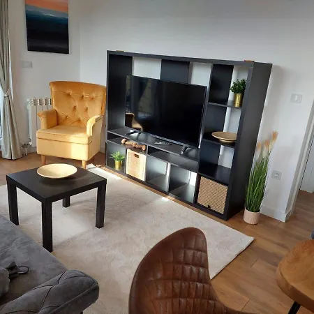 Moon شقة زلاتيبور